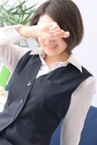 せりな
